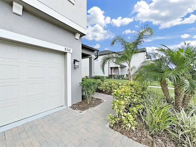 $3,150 | 8312 Rolling Tides Drive, New Port Richey, FL 34655