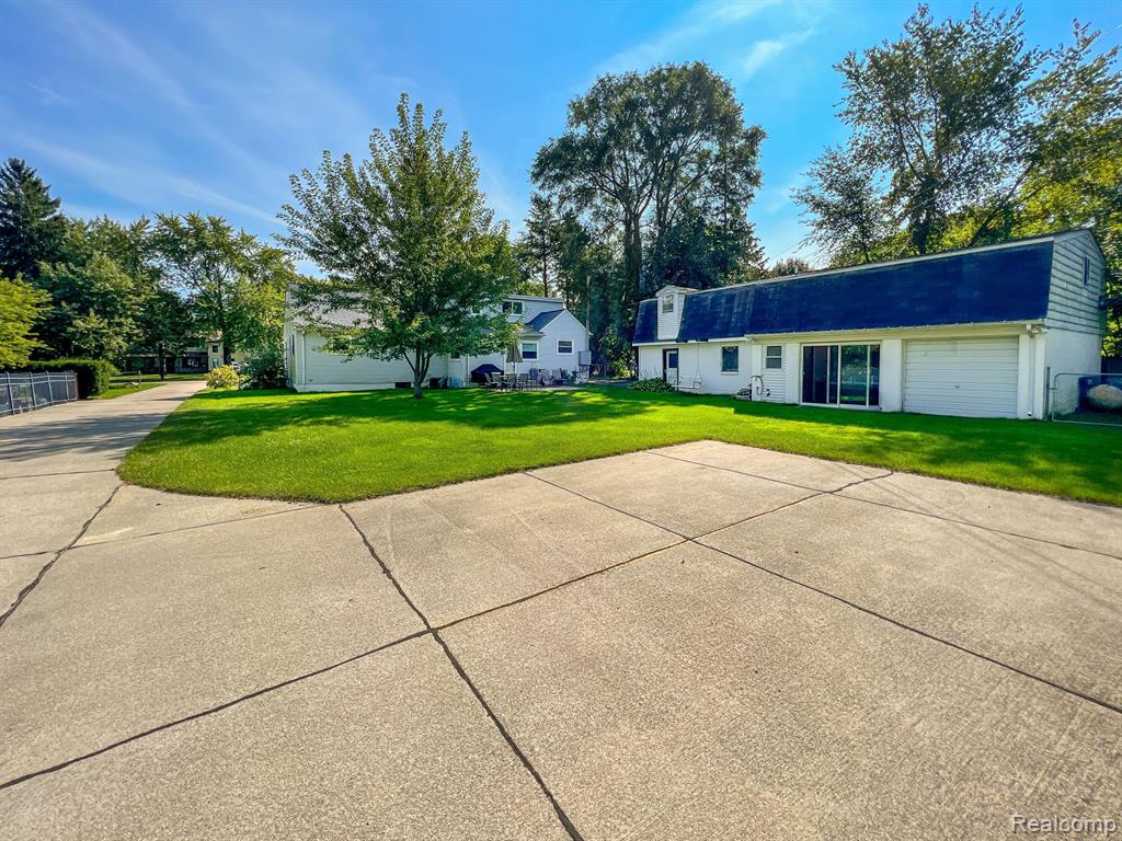 4209 Rural Street Waterford, MI 48329 - Photo 26 of 32 Gallery Image 26