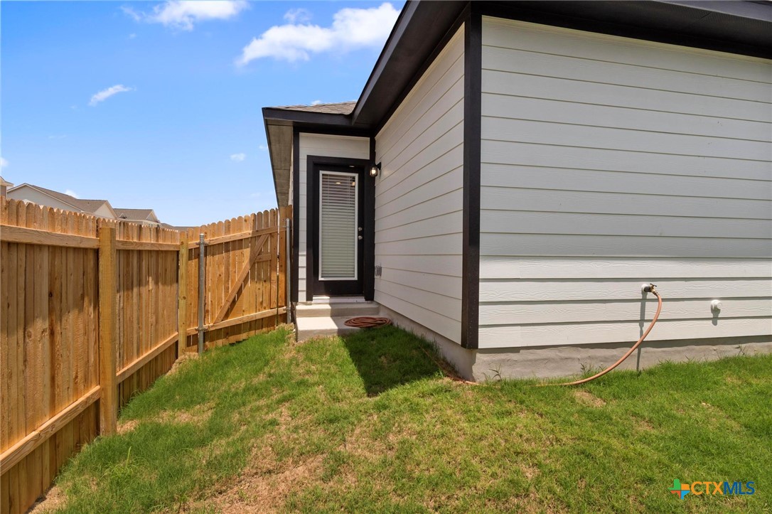 149 Cutleaf San Marcos, TX 78666 - Photo 23 of 24