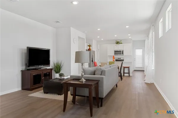 $1,850 | 149 Cutleaf, San Marcos, TX 78666