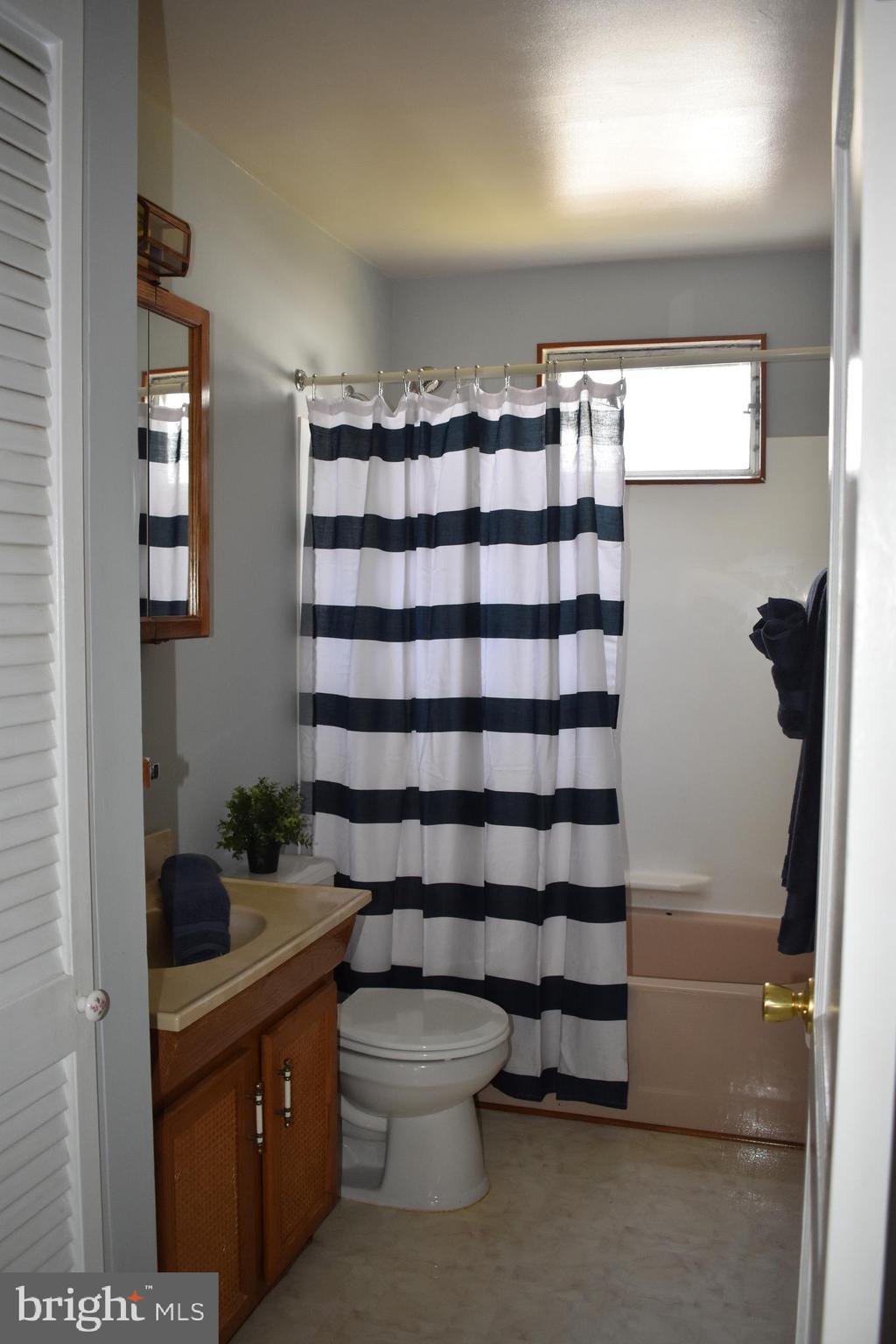 968 Martin Road Baltimore, MD 21221 - Photo 15 of 26
