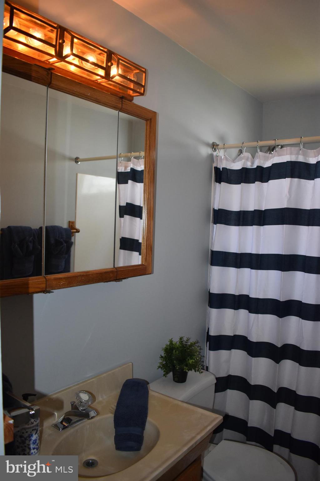968 Martin Road Baltimore, MD 21221 - Photo 16 of 26