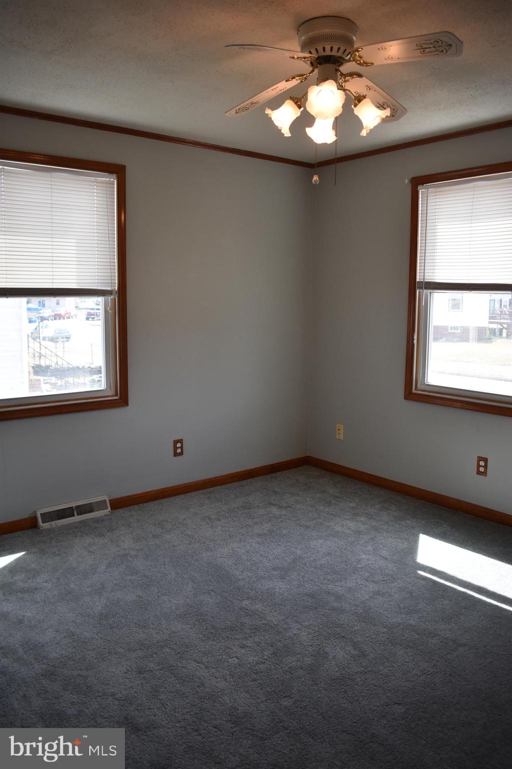 968 Martin Road Baltimore, MD 21221 - Photo 17 of 26