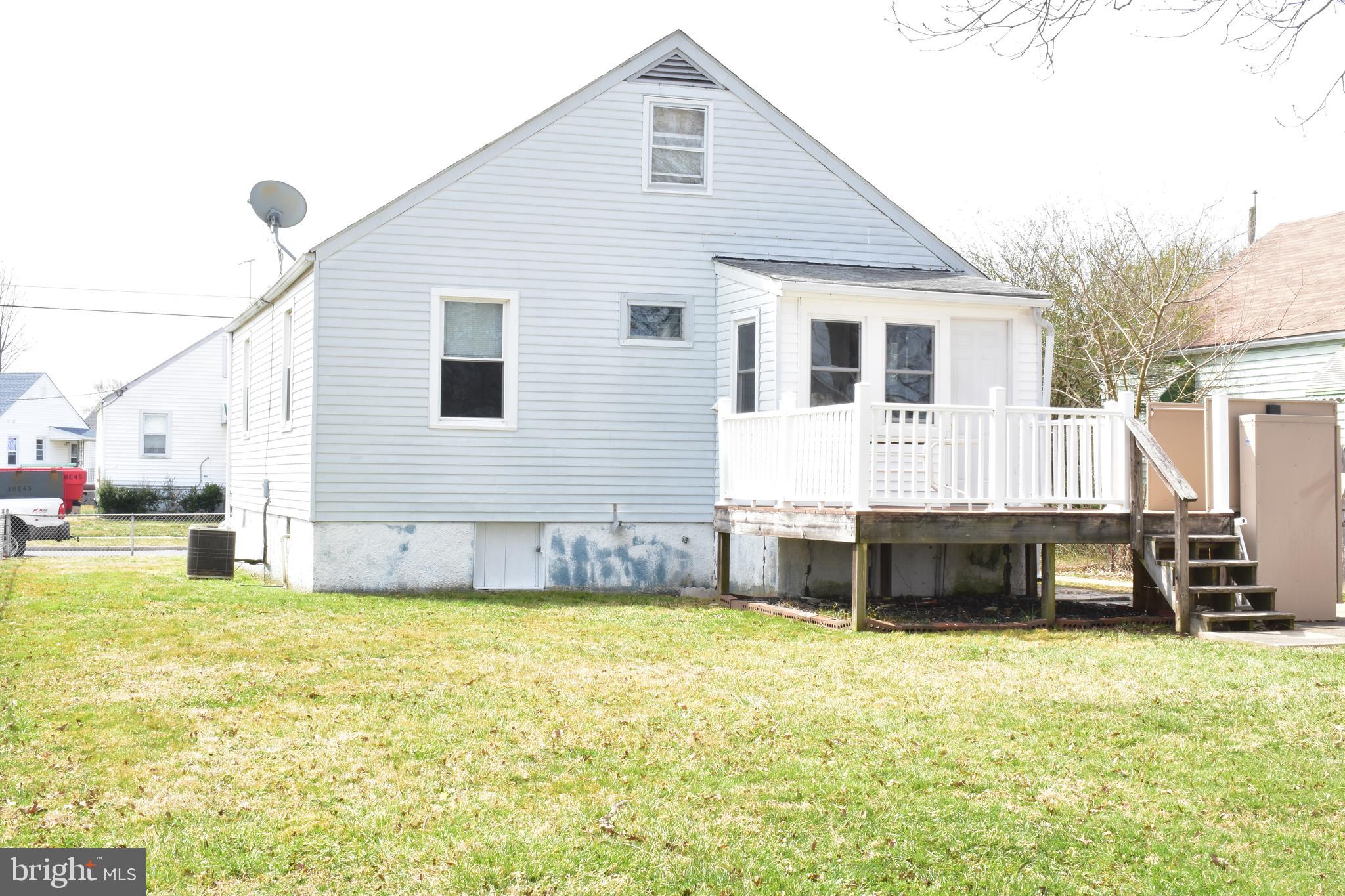968 Martin Road Baltimore, MD 21221 - Photo 7 of 26