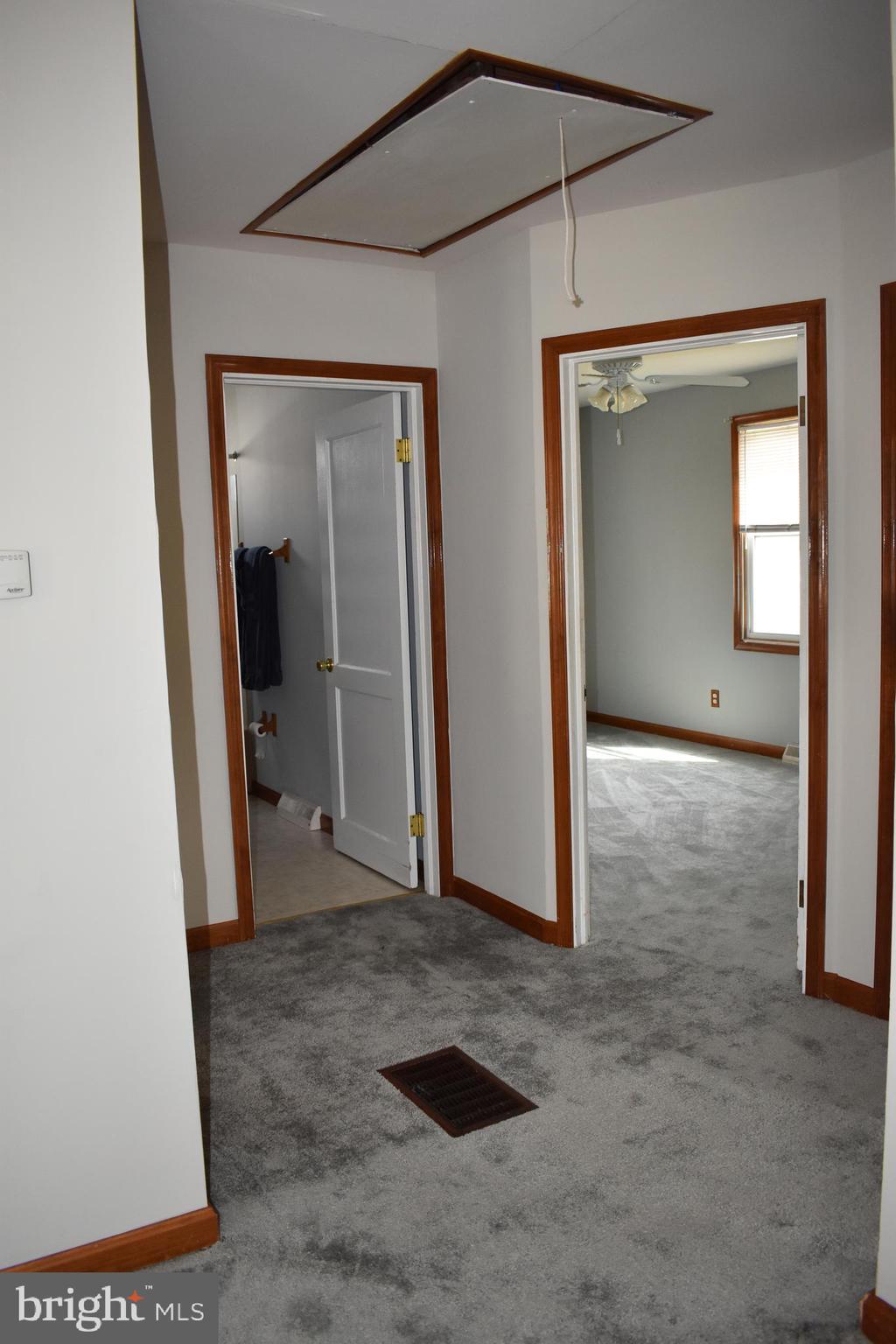 968 Martin Road Baltimore, MD 21221 - Photo 9 of 26