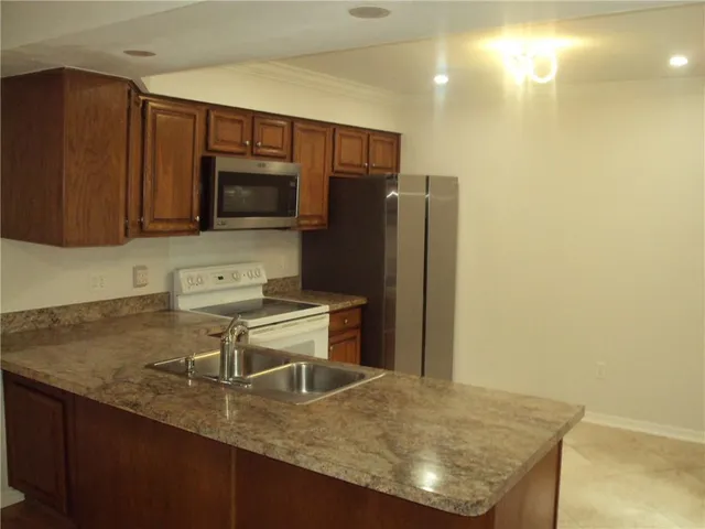 $1,500 | 4127 Loire Drive, Unit D, Kenner, LA 70065