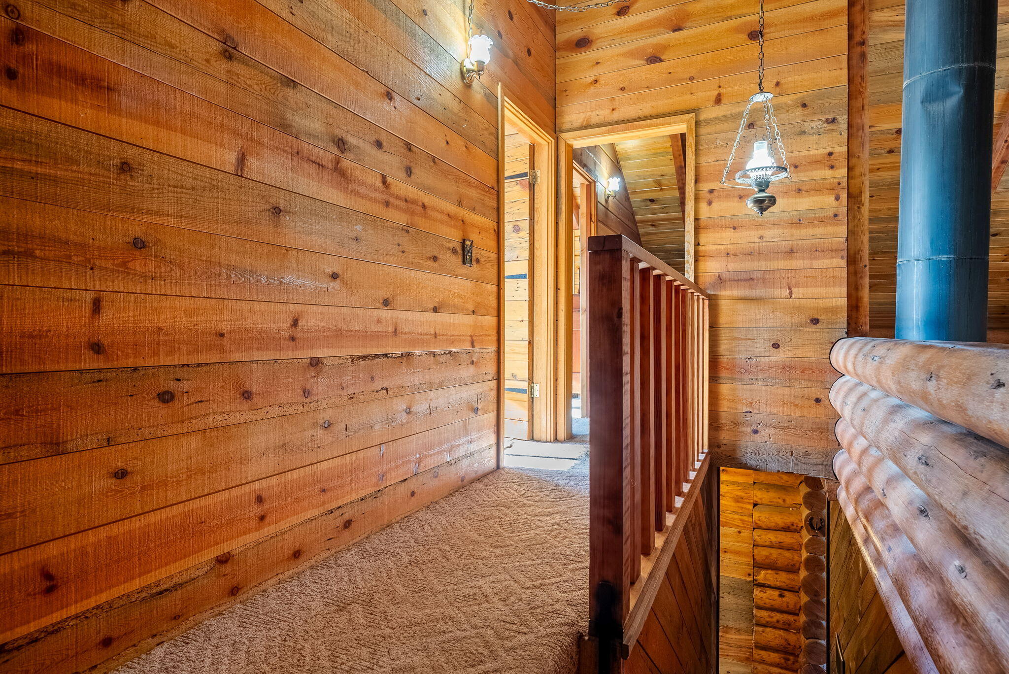 15857 Twin Lakes Road Powell Butte, OR 97753 - Photo 23 of 34 Upstairs