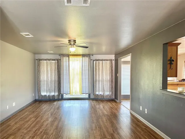 $289,500 | 26158 Glenbrooke Drive, Denham Springs, LA 70726