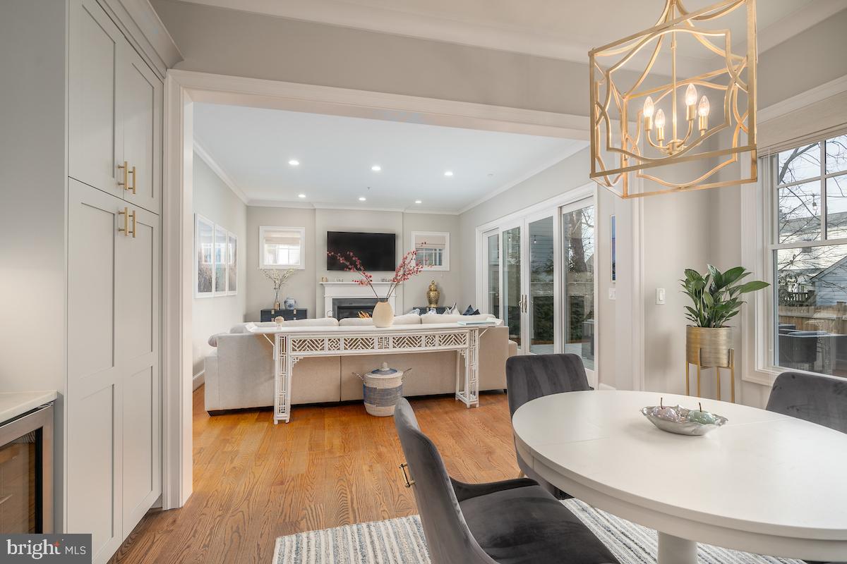 4621 Chestnut Street Bethesda, MD 20814 - Photo 12 of 45 Everyday heart of the home
