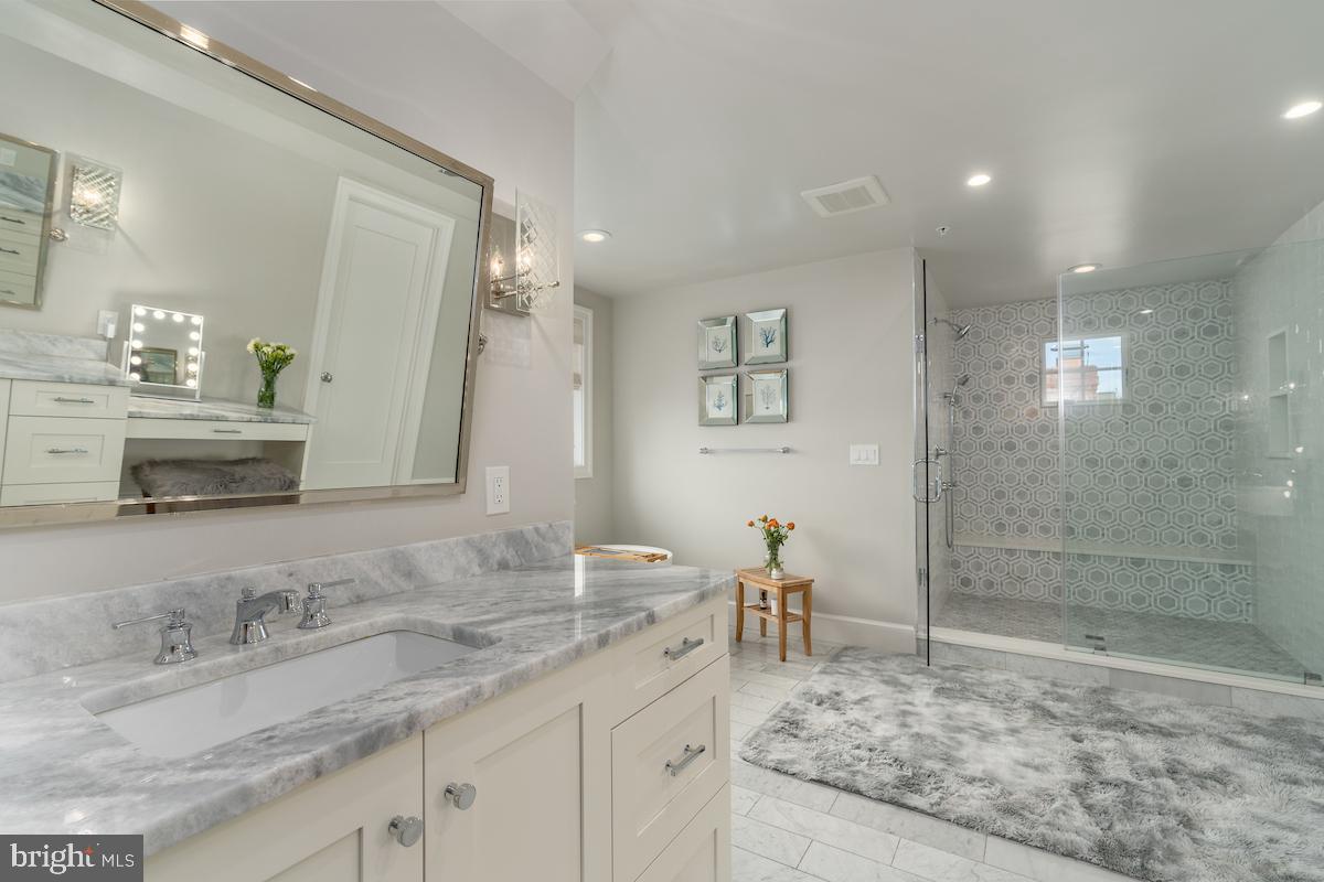 4621 Chestnut Street Bethesda, MD 20814 - Photo 26 of 45 Spa-inspired primary bath