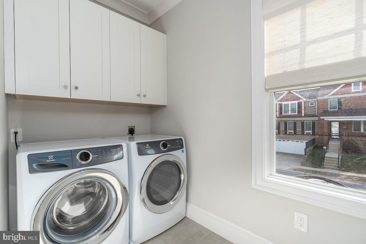 4621 Chestnut Street Bethesda, MD 20814 - Photo 33 of 45 Second level full size laundry