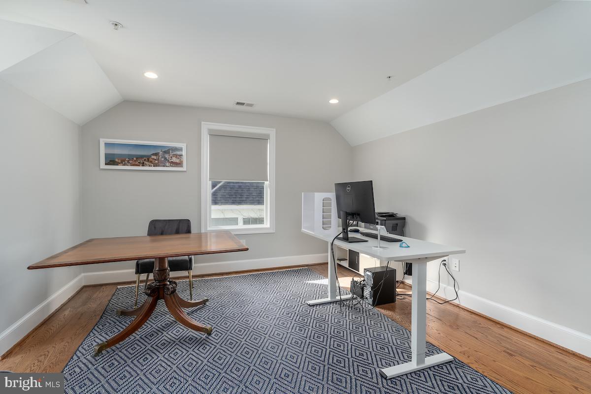 4621 Chestnut Street Bethesda, MD 20814 - Photo 36 of 45 Bedroom 5