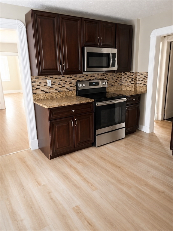 199 Eastern Avenue Springfield, MA 01109 - Photo 2 of 15