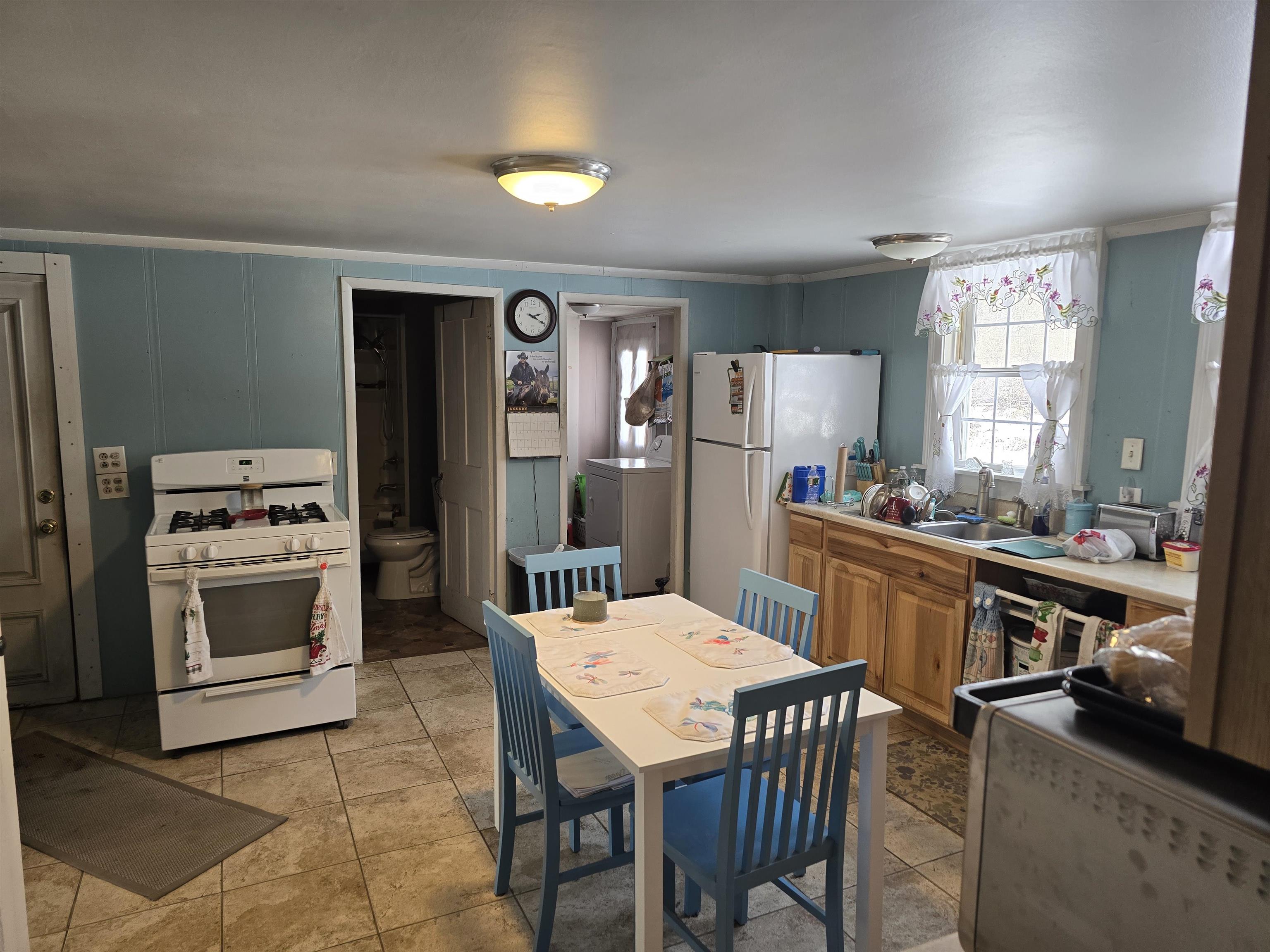 1009 Highway 131 Weathersfield, VT 05156 - Photo 4 of 20