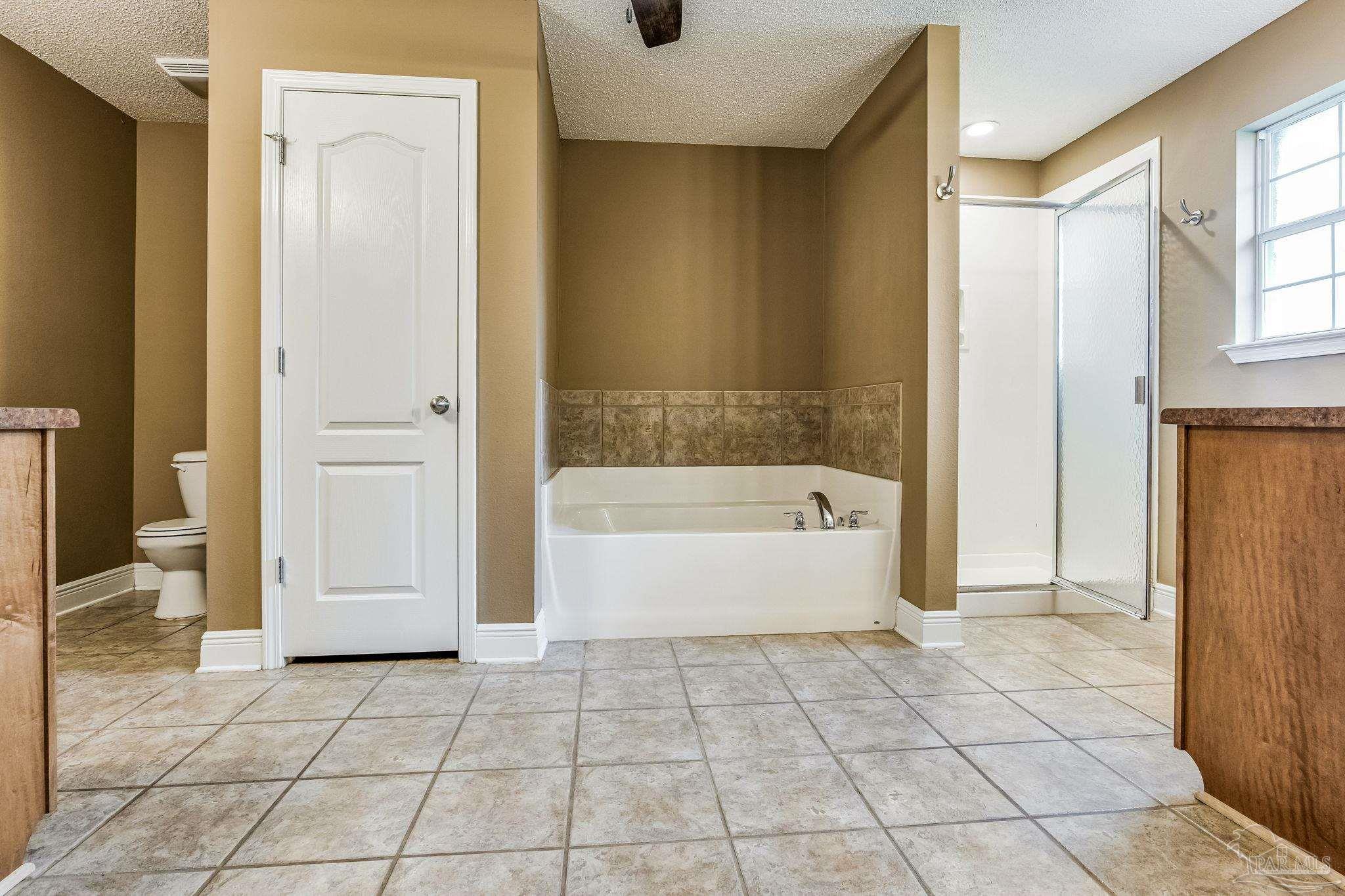 2400 Cove Road Navarre, FL 32566 - Photo 34 of 49