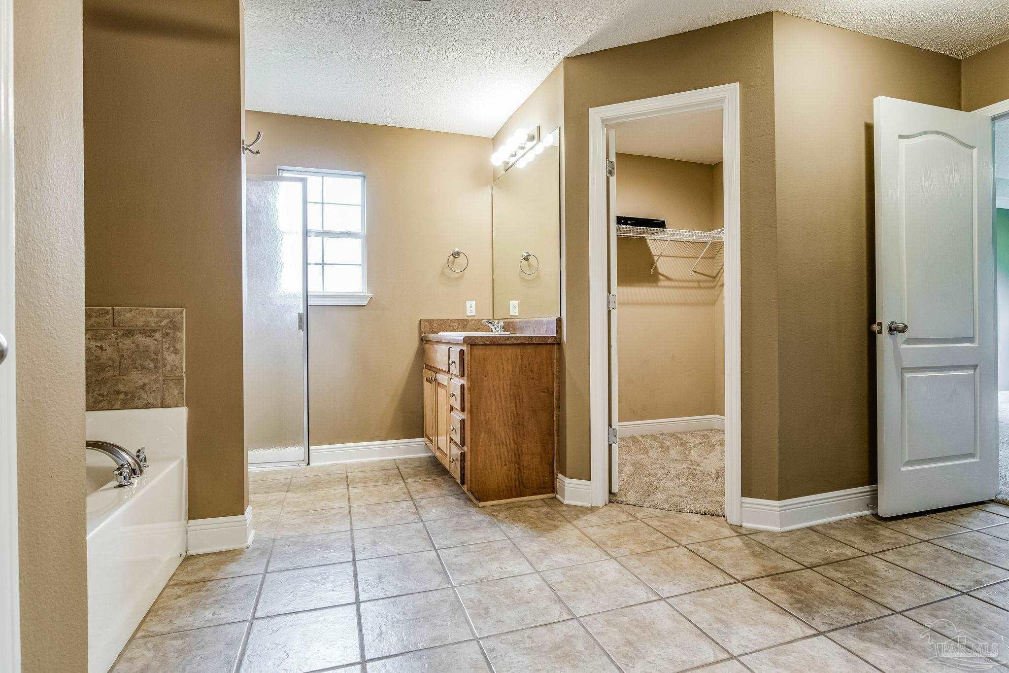 2400 Cove Road Navarre, FL 32566 - Photo 36 of 49