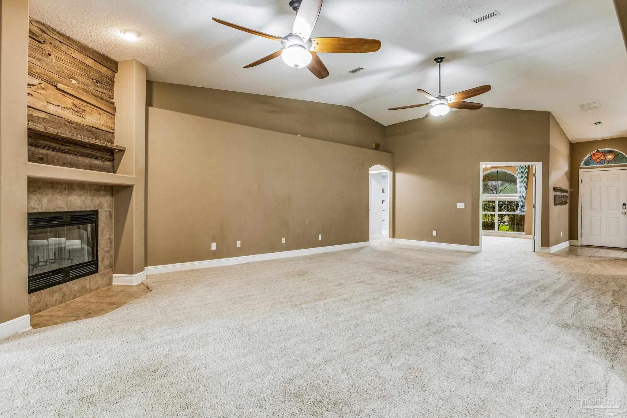 2400 Cove Road Navarre, FL 32566 - Photo 8 of 49