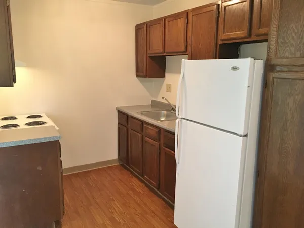$1,809 | 3981 Brown Avenue, Unit 86, Manchester, NH 03103