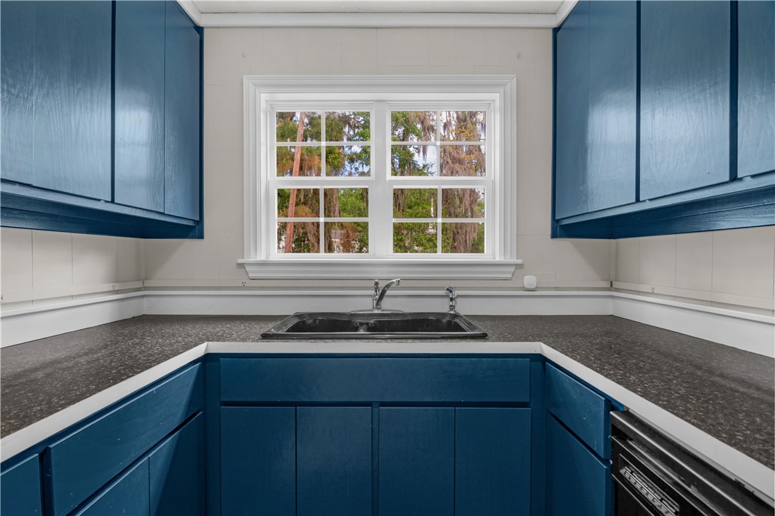 5837 Youmans Chapel Road Blackshear, GA 31516 - Photo 14 of 30