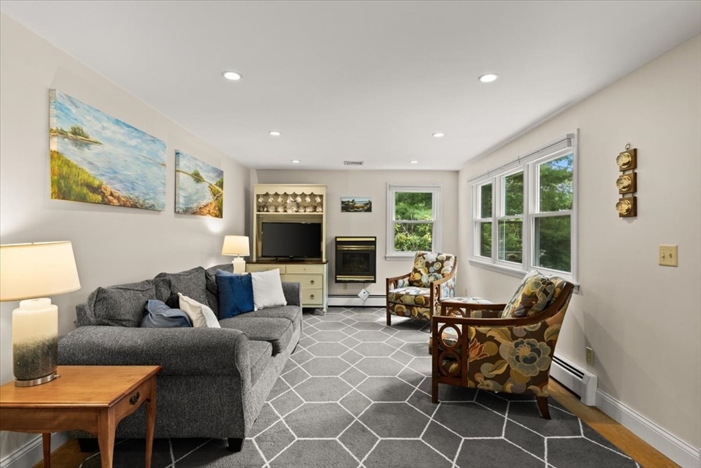 84 Eel Pond Road Bourne, MA 02532 - Photo 10 of 33 Gallery Image 10