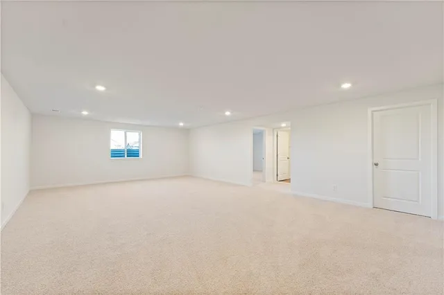 $471,990 | 2216 Crestview Court, Raymore, MO 64083