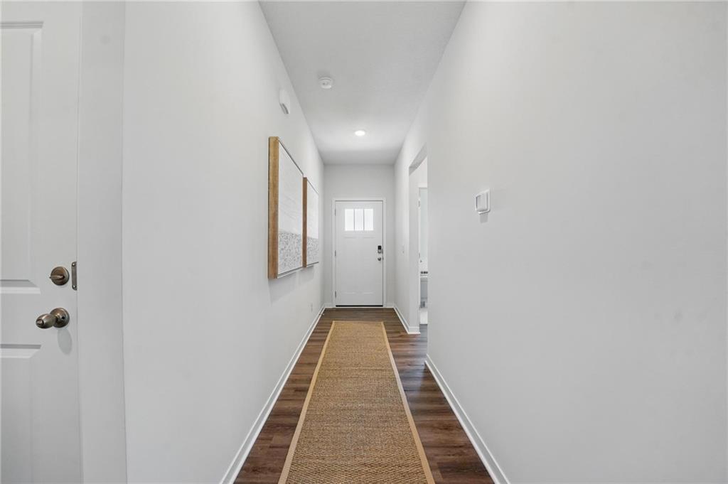 2216 Crestview Court Raymore, MO 64083 - Photo 6 of 32