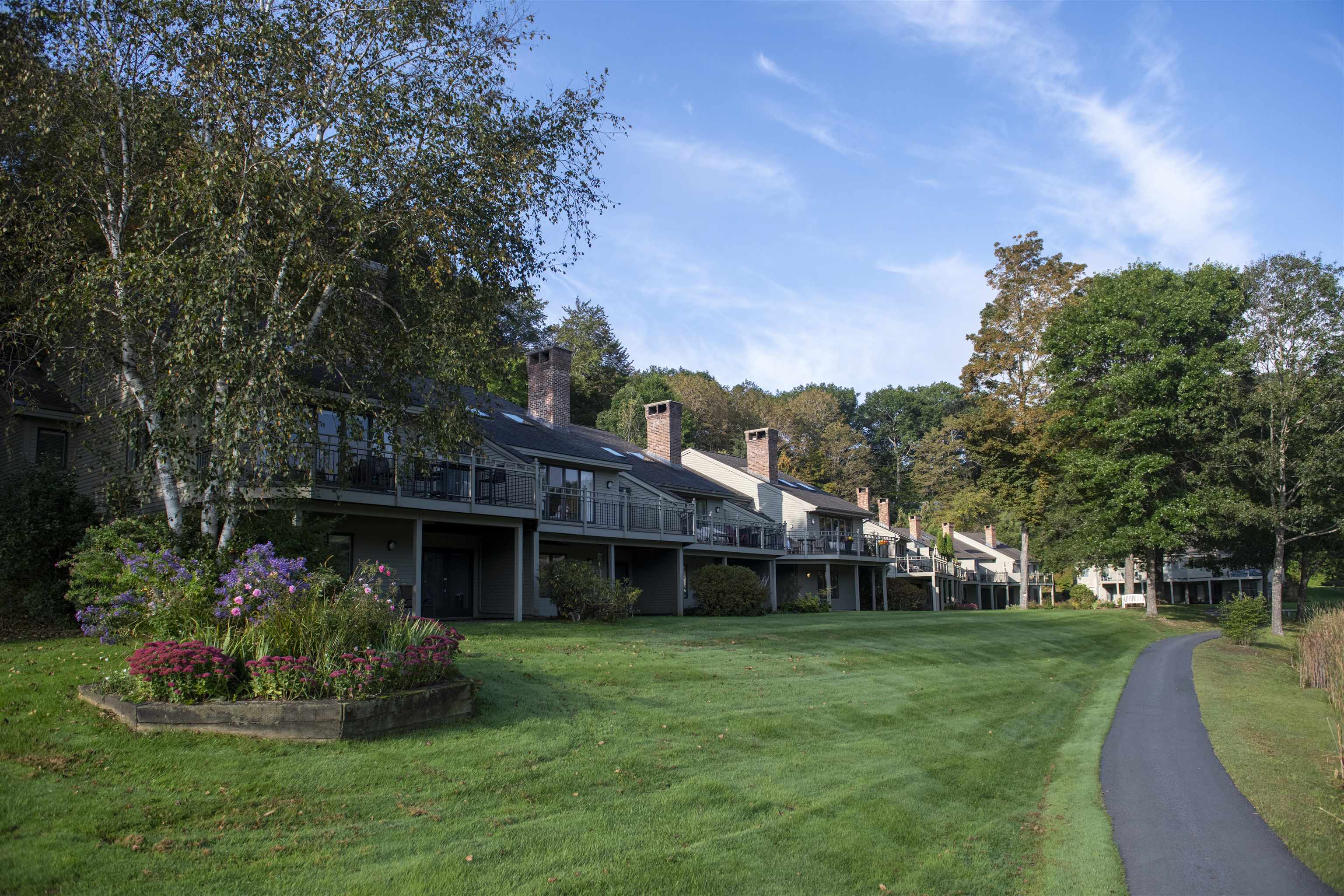 580 Murphys Road, Unit D Hartford, VT 05059 - Photo 27 of 33