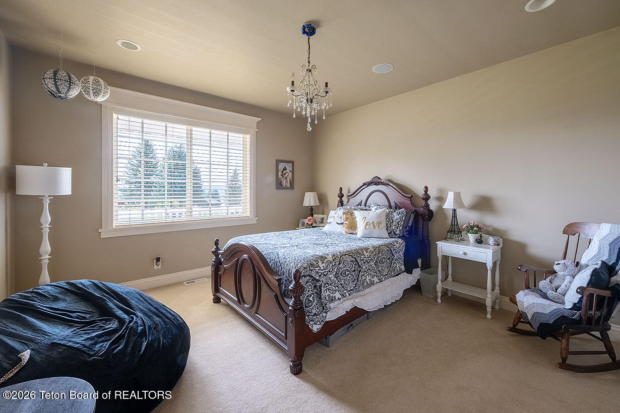 332 Alpine Way Star Valley Ranch, WY 83127 - Photo 29 of 47 Izatt int 3286