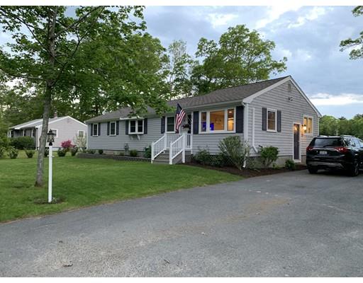 13 Cromesett Road Wareham, MA 02571 - Photo 3 of 40 Gallery Image 3