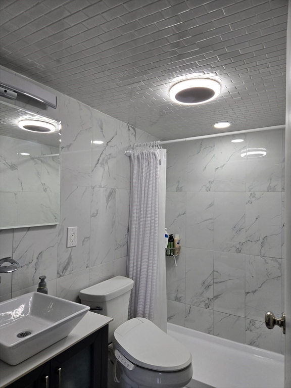 31 Hamlin Lane, Unit B24 Needham, MA 02492 - Photo 21 of 32