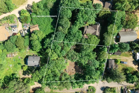 $1,790,000 | 41 Cook Road, Vineyard Haven, MA 02568
