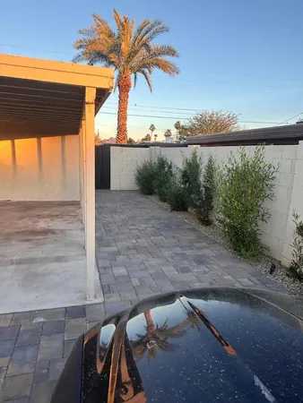 $2,490 | 8233 North 29th Avenue, Phoenix, AZ 85051