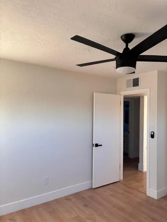 $2,490 | 8233 North 29th Avenue, Phoenix, AZ 85051