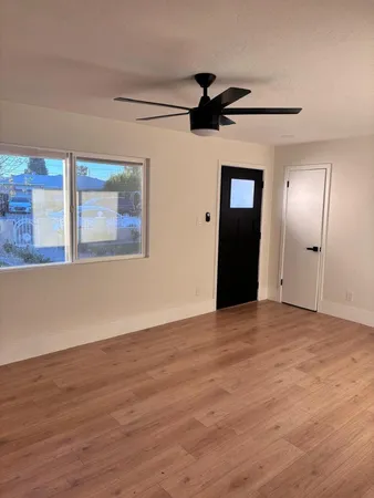 $2,490 | 8233 North 29th Avenue, Phoenix, AZ 85051