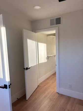 $2,490 | 8233 North 29th Avenue, Phoenix, AZ 85051