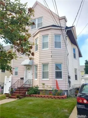 $2,600 | 220-21 94th Avenue, Unit 2 | Queens Village