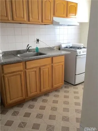 $2,600 | 220-21 94th Avenue, Unit 2 | Queens Village
