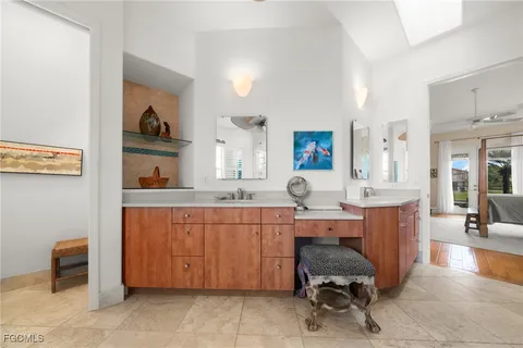 $585,000 | 4424 North Bay Circle, North Fort Myers, FL 33903