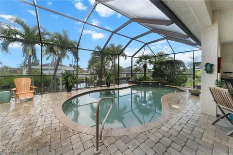 $585,000 | 4424 North Bay Circle, North Fort Myers, FL 33903