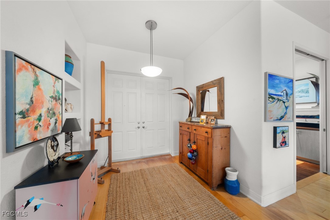 4424 North Bay Circle North Fort Myers, FL 33903 - Photo 7 of 43 a very nice looking room with a big bed