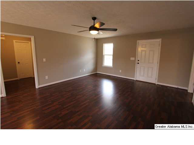48 Jones Street Jacksonville, AL 36265 - Photo 2 of 32