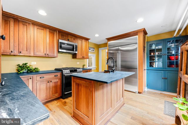 $1,700,000 | 130 Prince George Street, Annapolis, MD 21401