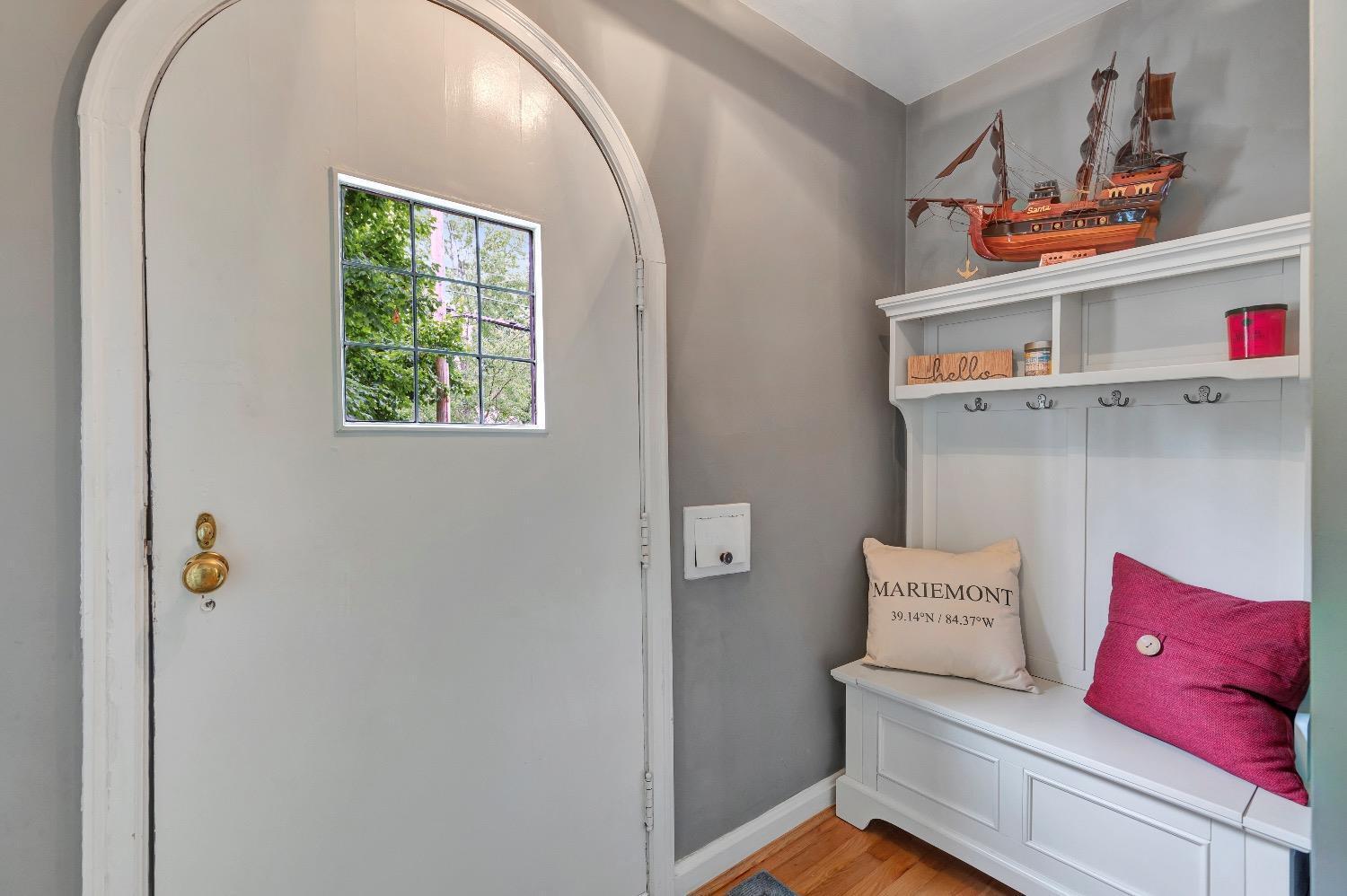 3868 Settle Road Mariemont, OH 45227 - Photo 4 of 38 Gallery Image 4