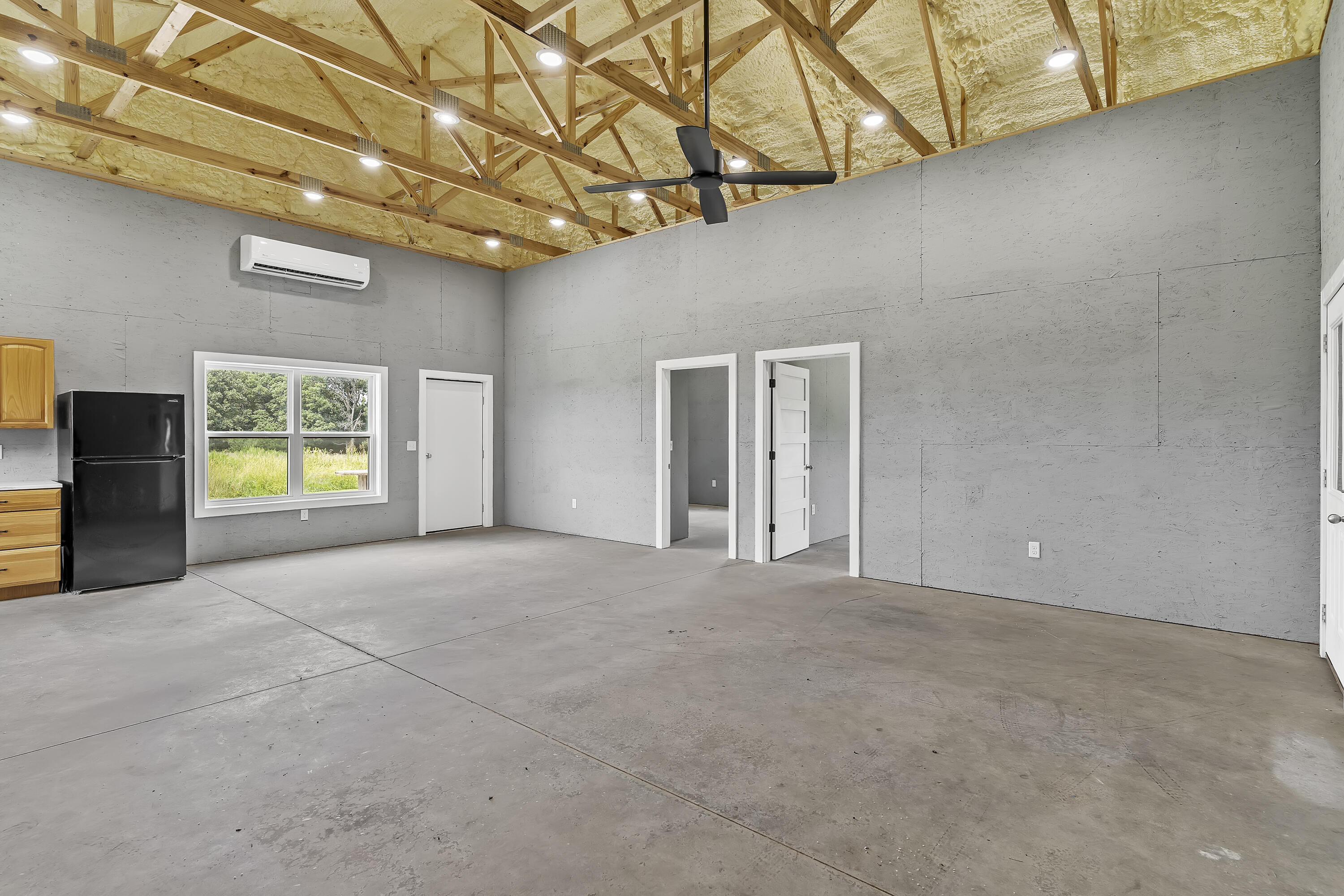 3153 Sand Springs Road Marshfield, MO 65706 - Photo 7 of 29 3153 Sand Springs-19
