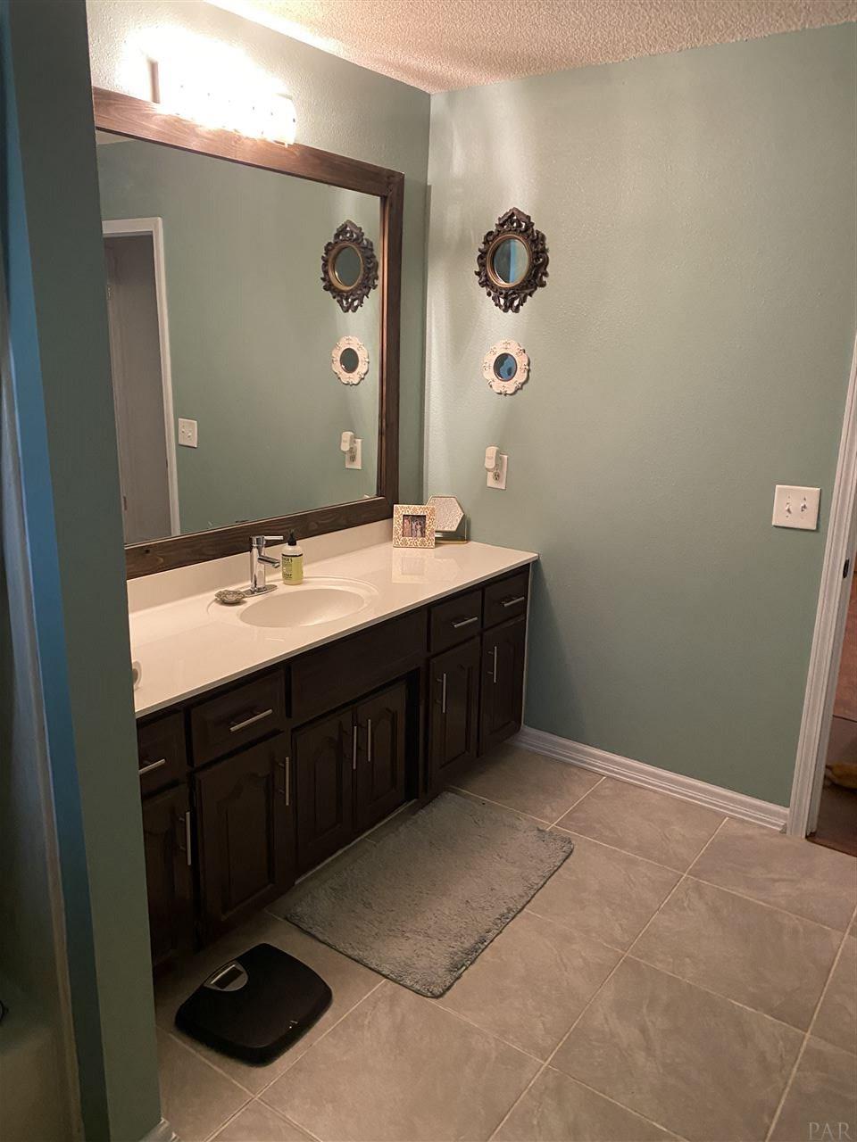 1880 West Kingsfield Road Cantonment, FL 32533 - Photo 15 of 20 Gallery Image 15