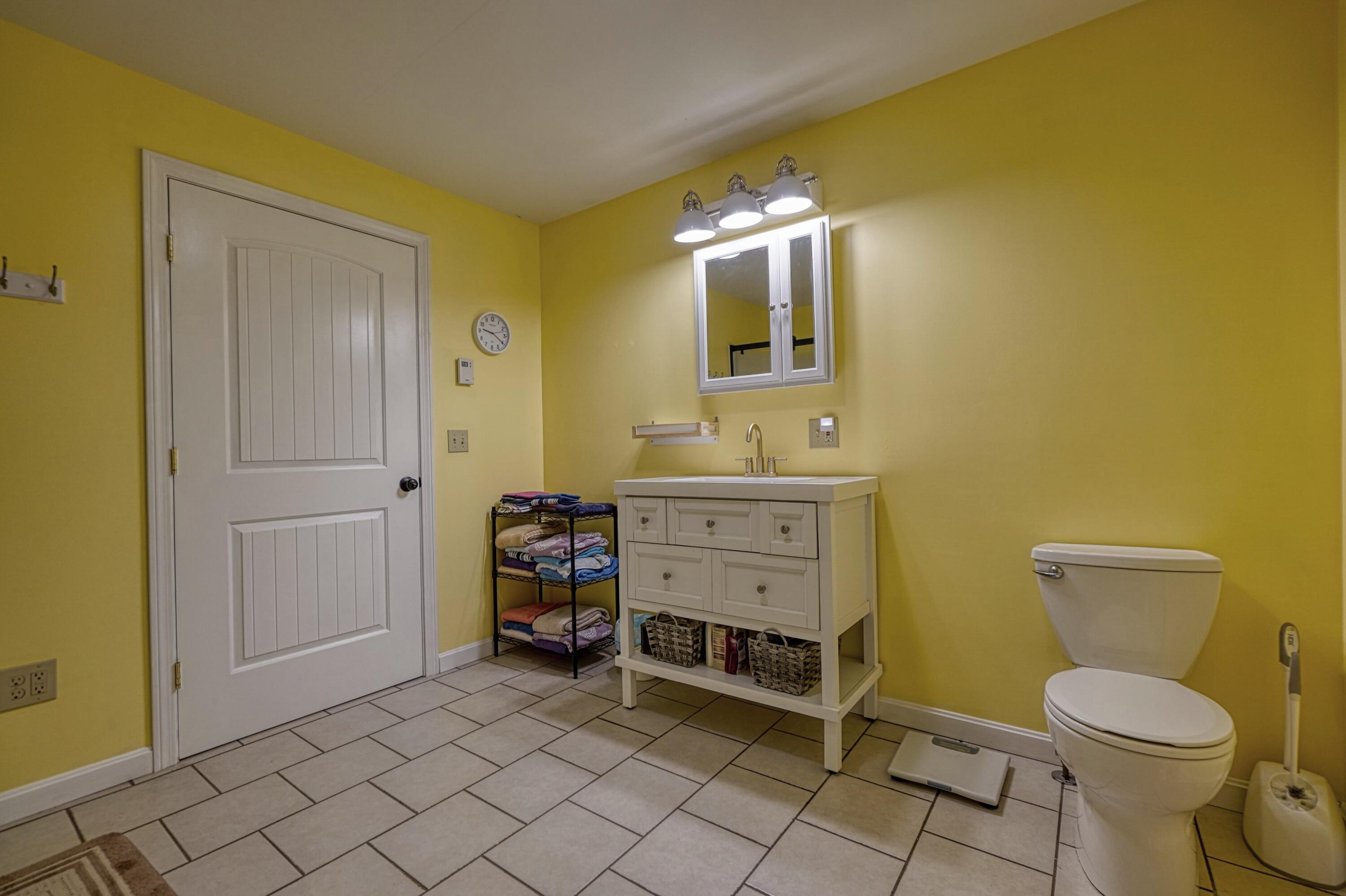143 Wellington Road Harmony, ME 04942 - Photo 26 of 59 26 (2)