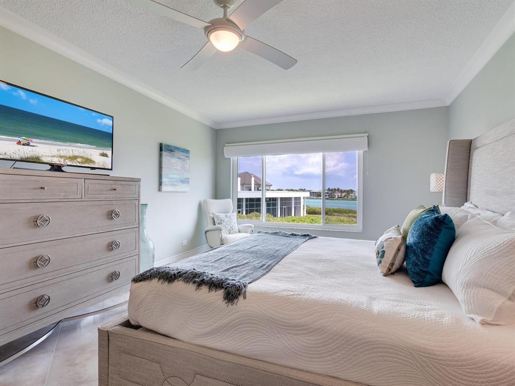100 Sands Point Road, Unit 305 Longboat Key, FL 34228 - Photo 22 of 65 Gallery Image 22