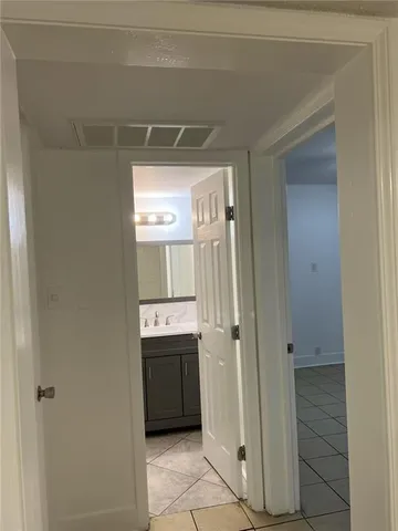 $72,000 | 6200 Riverside Drive, Unit 404, Metairie, LA 70003