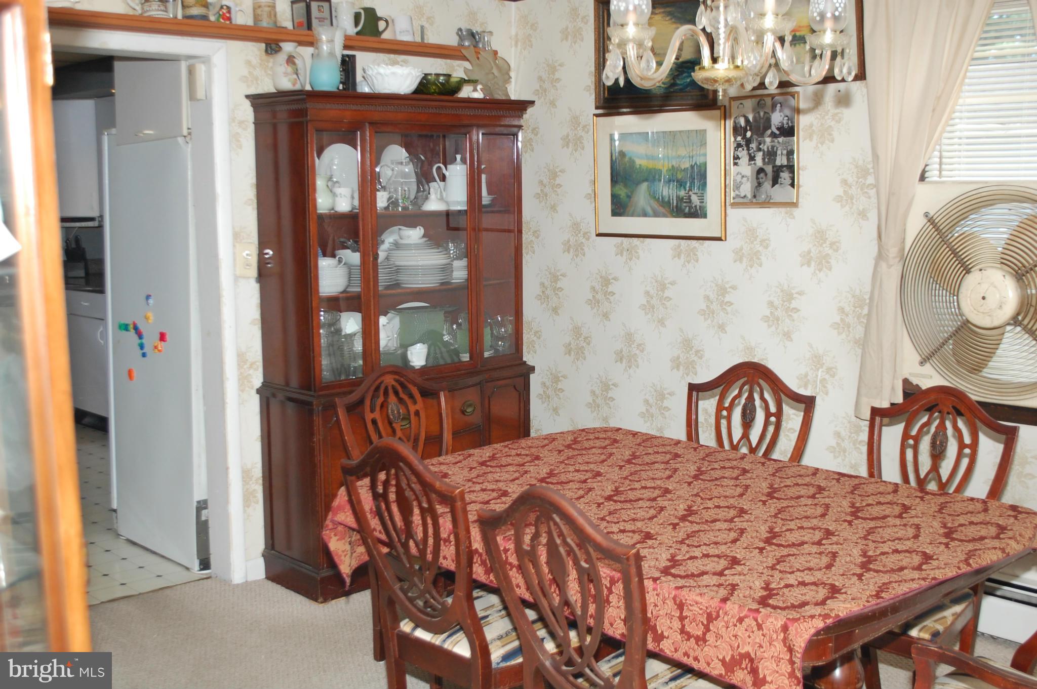 9740 Magledt Road Baltimore, MD 21234 - Photo 5 of 28 Dining Room