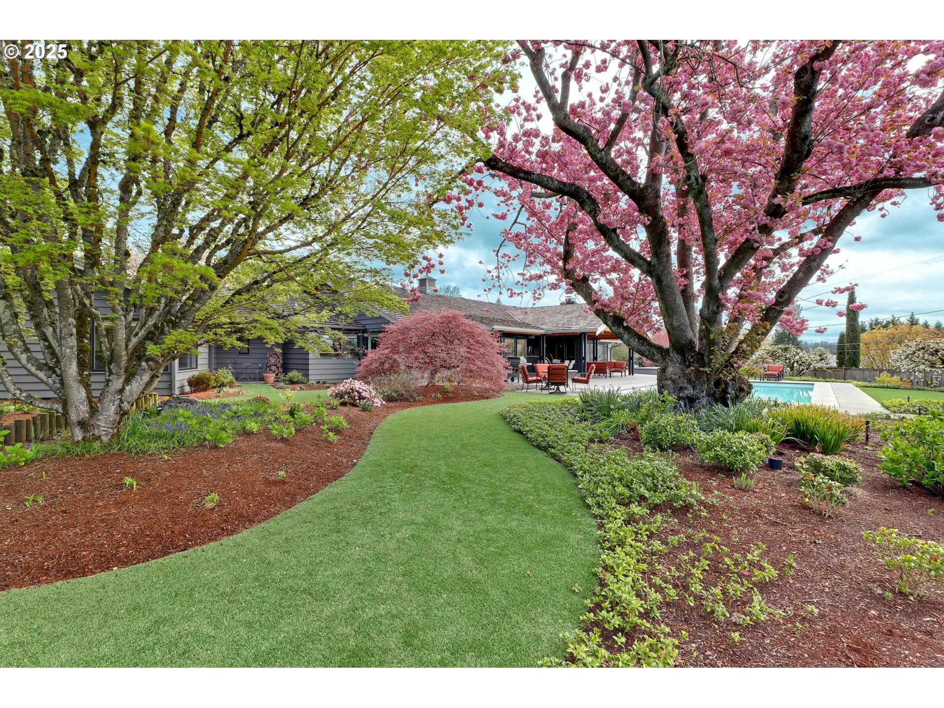 7750 Southwest Montclair Drive Portland, OR 97225 - Photo 21 of 48